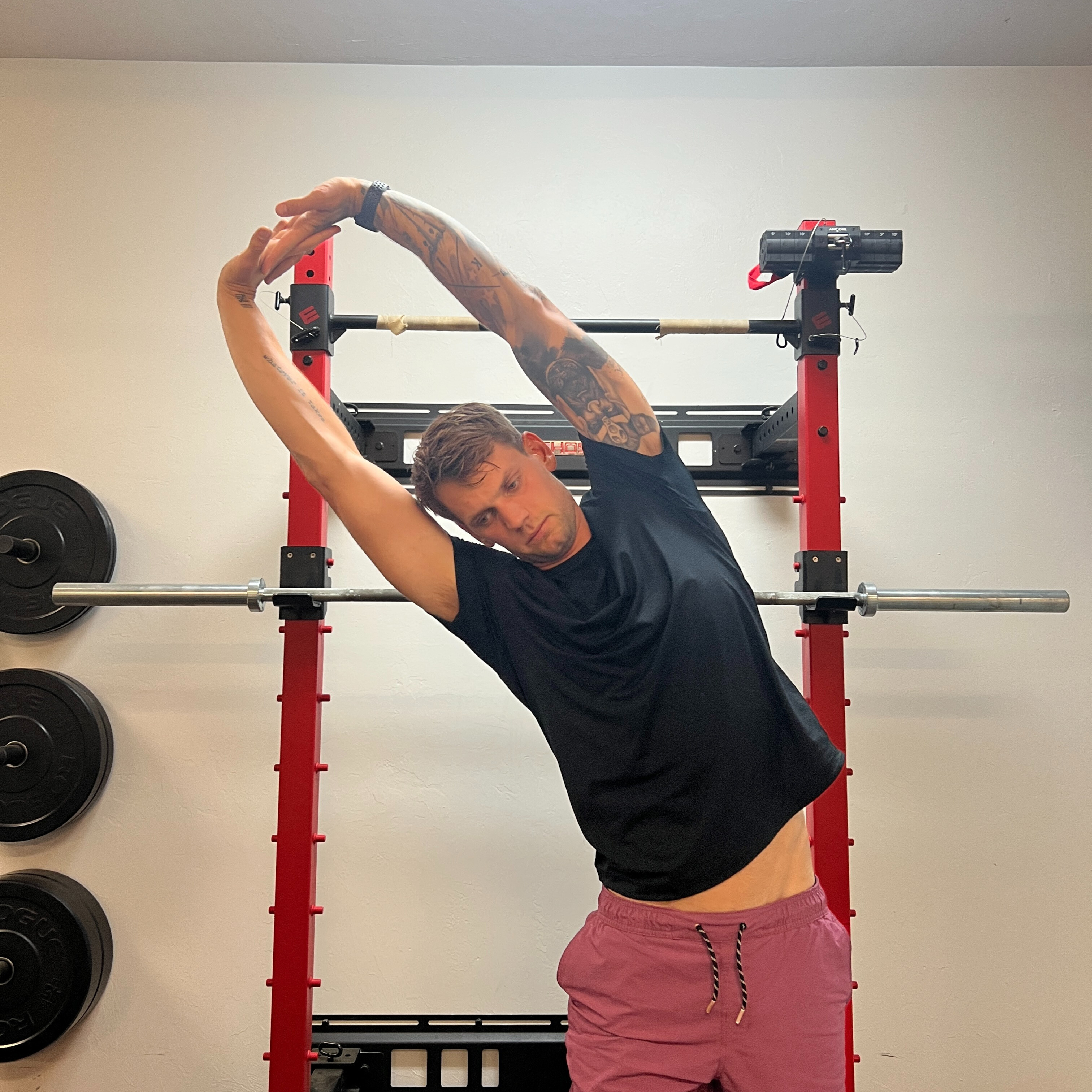 Side bend with straight arms